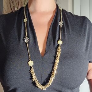 Chloe + Isabel Casablanca Fringe Mother of Pearl Necklace ♥️